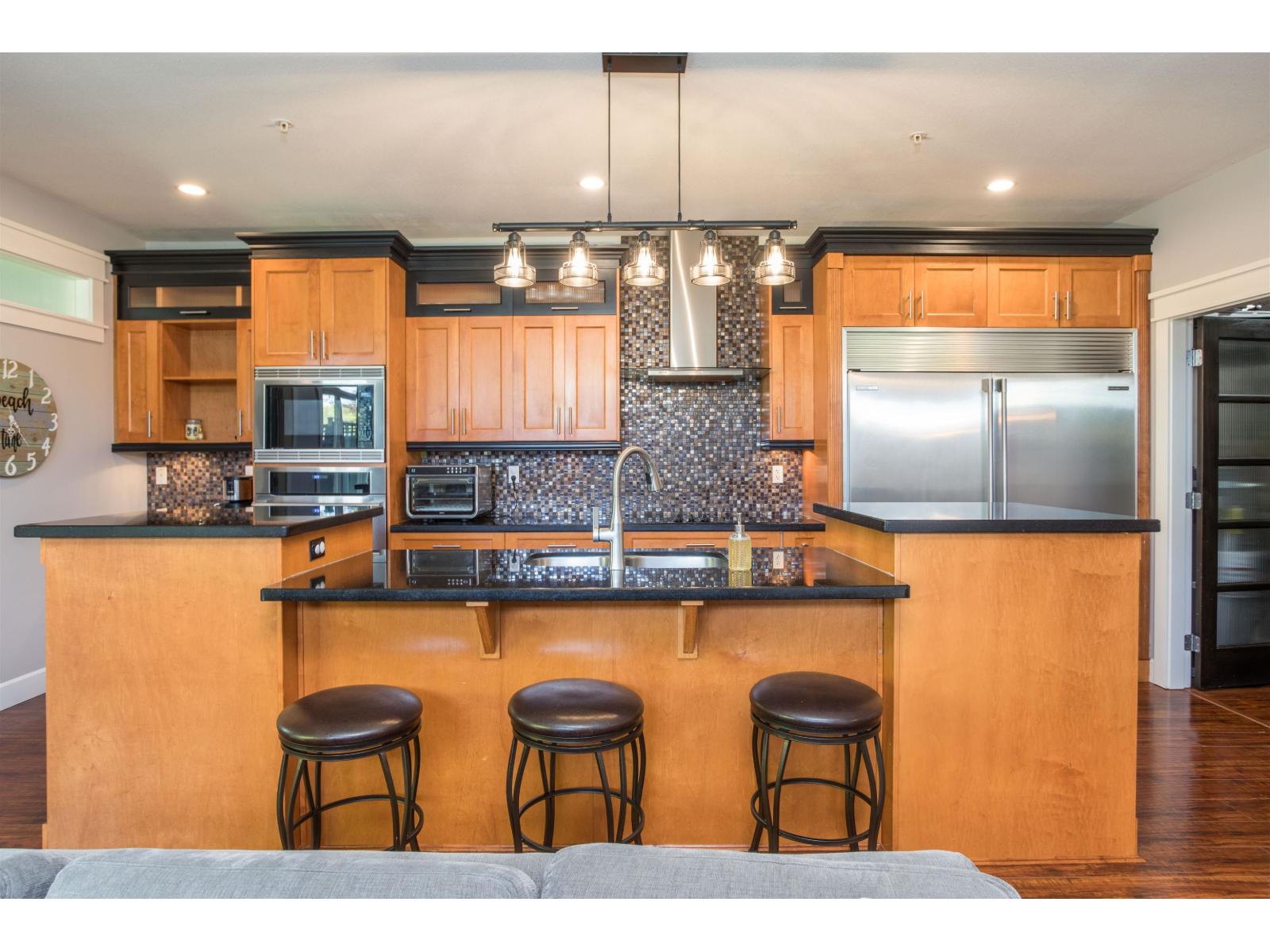 1598 PARKER PLACE, White Rock