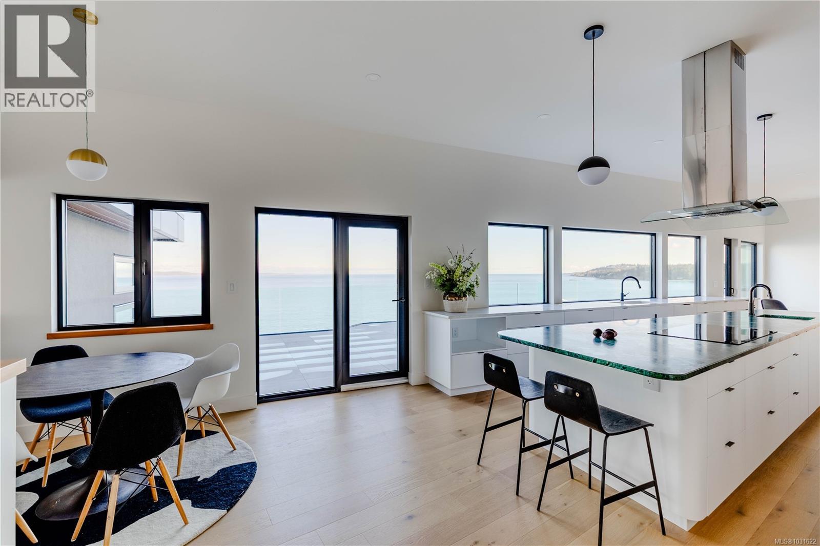 4351 Gordon Head Rd, Saanich