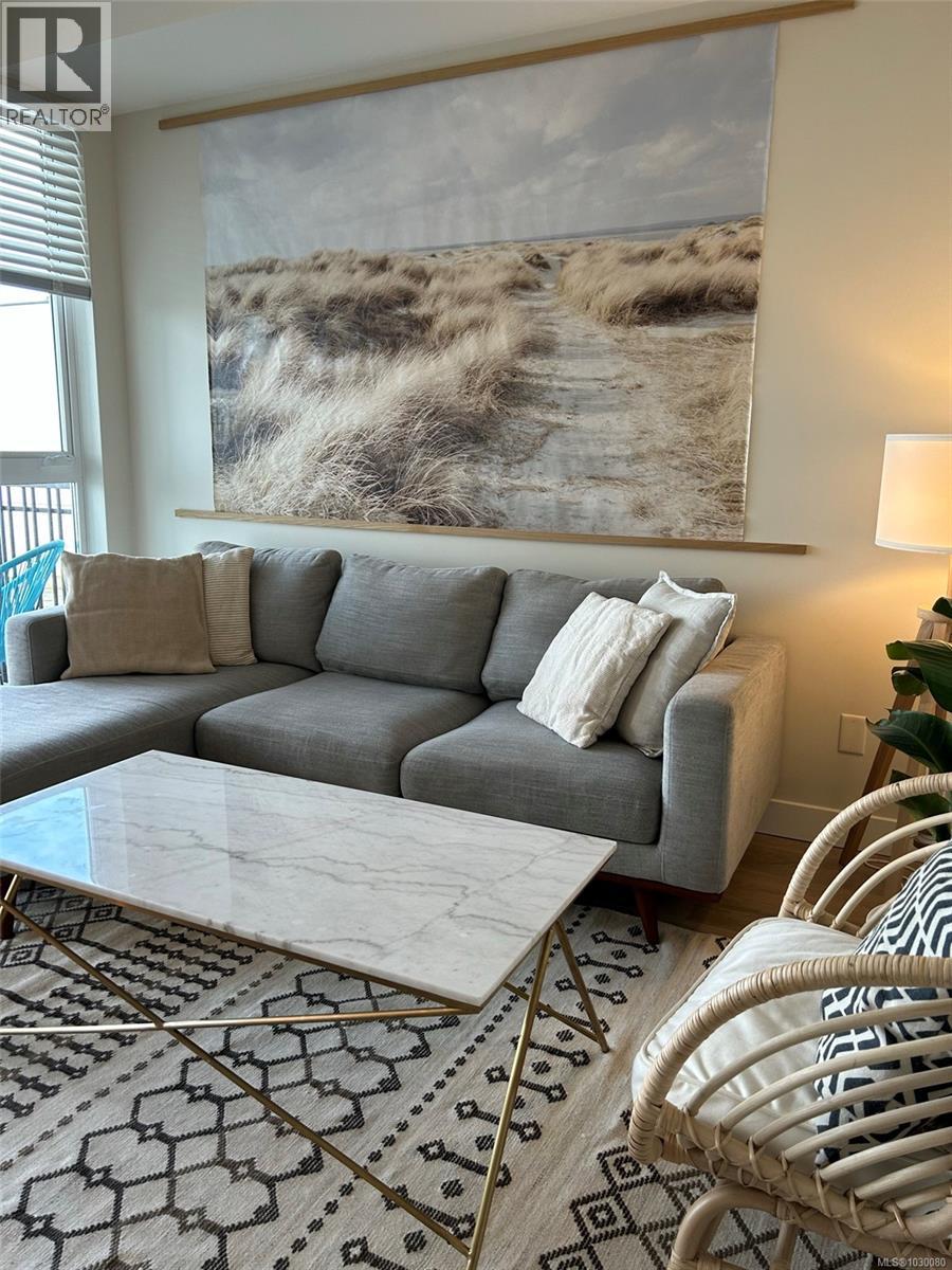 #301 613 HERALD ST - 4