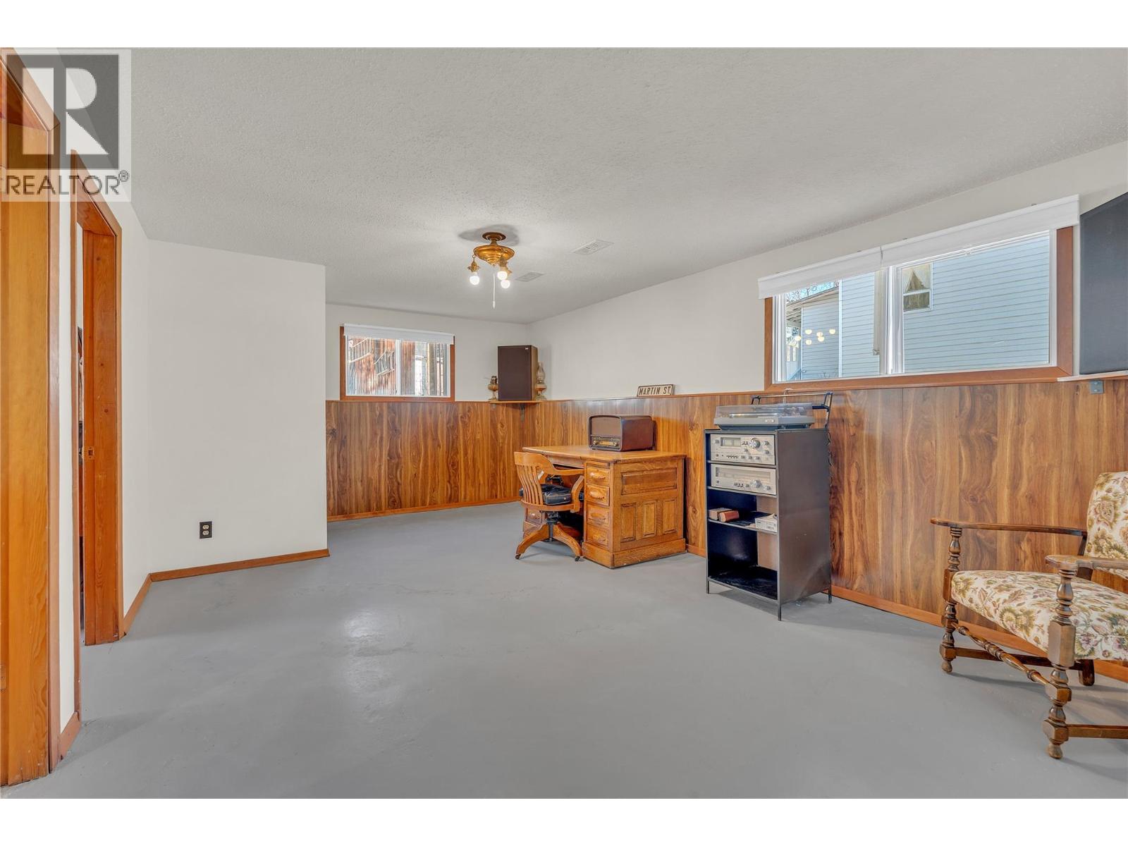 411 AUBURN CRES - 22