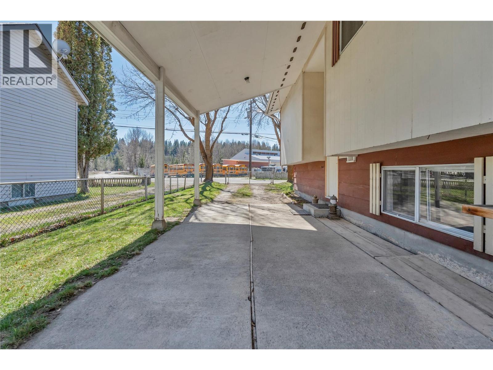 411 AUBURN CRES - 32