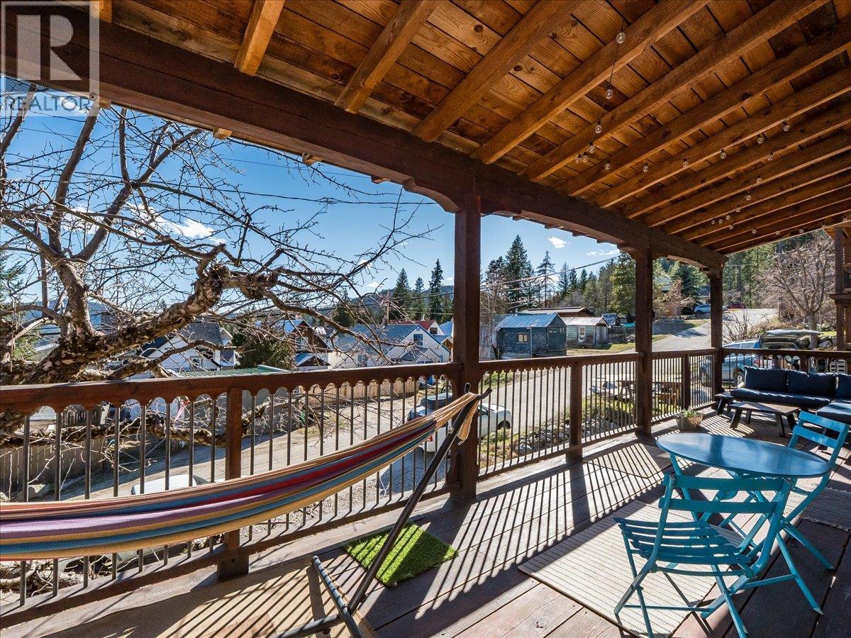 1876 PLANER CRESCENT - 10