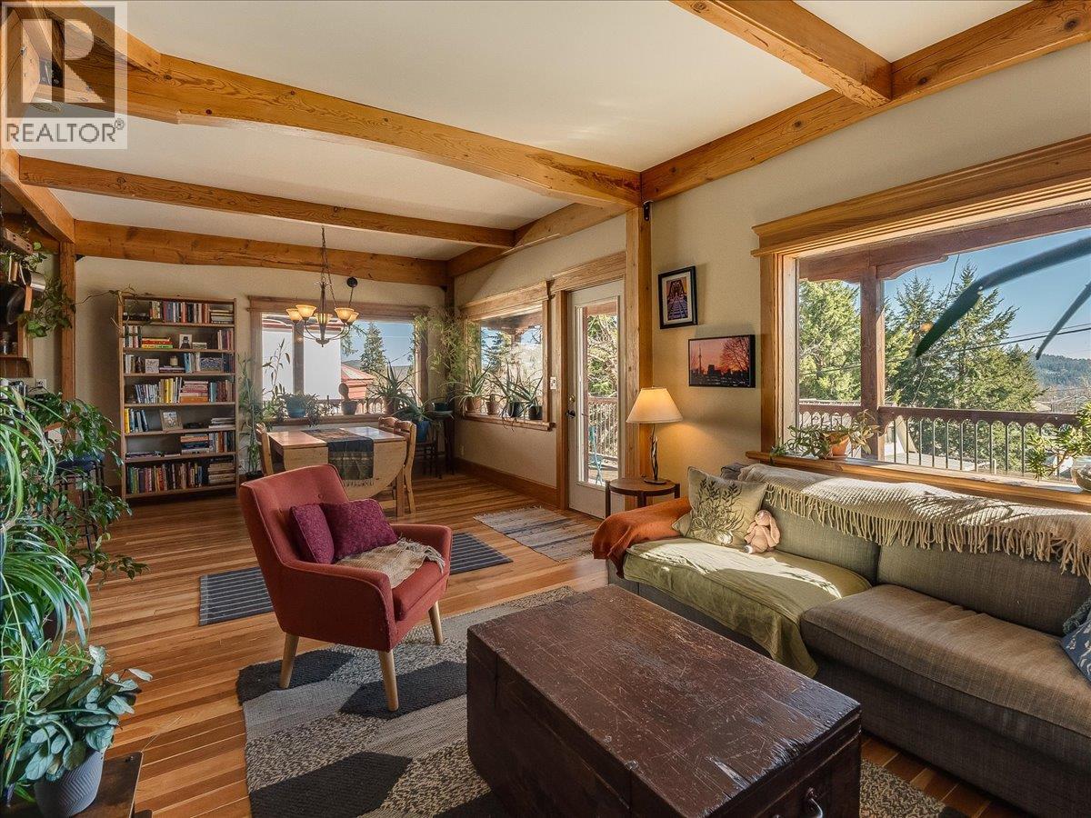 1876 PLANER CRESCENT - 15