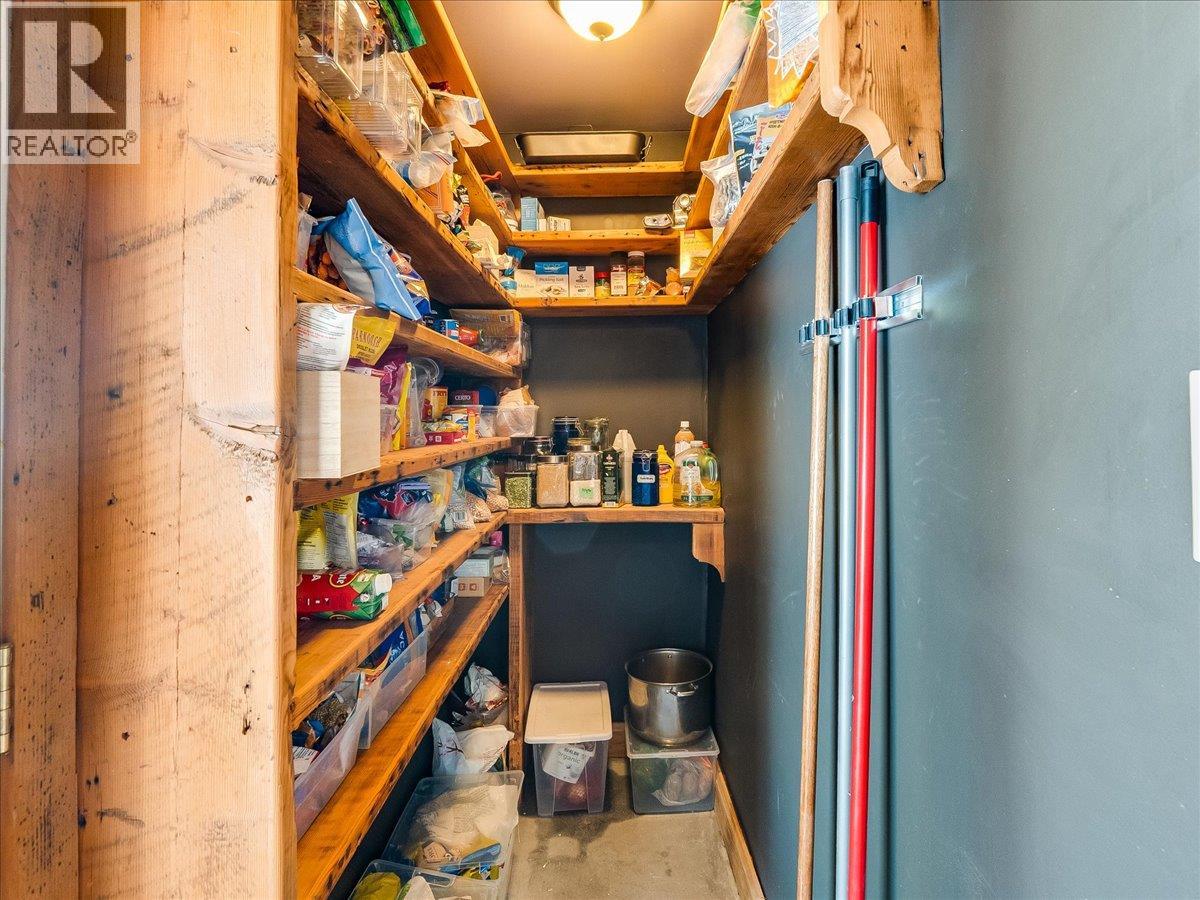 1876 PLANER CRESCENT - 23