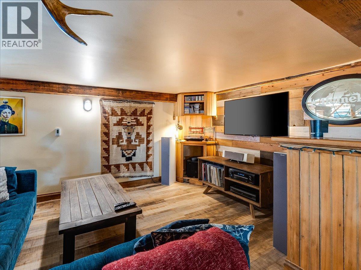 1876 PLANER CRESCENT - 33