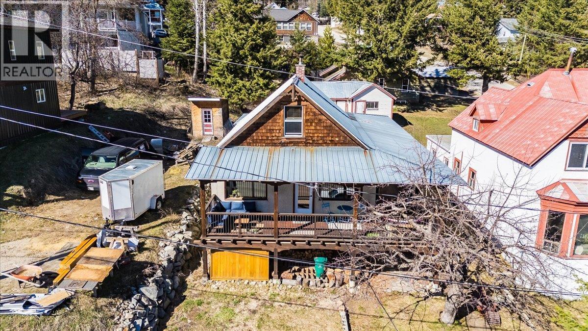 1876 PLANER CRESCENT - 52