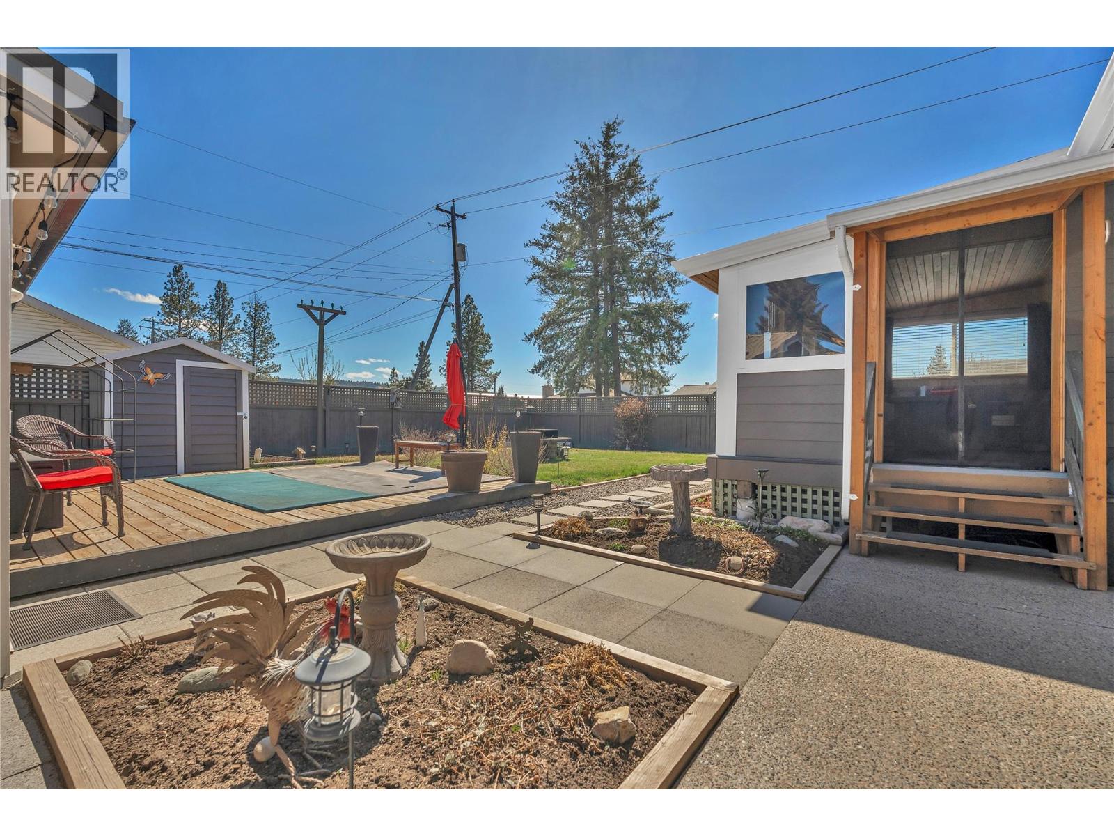 402 BILLITER AVENUE - 33