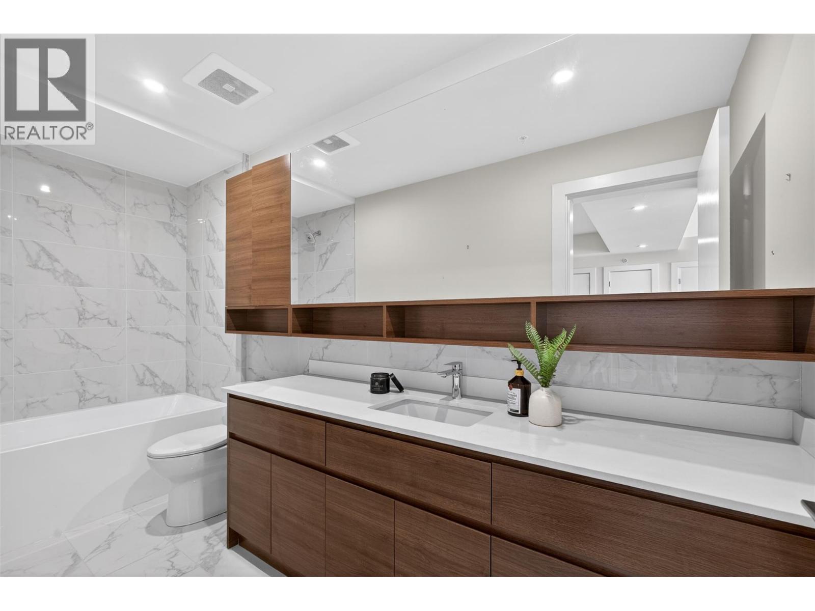 505 1925 Enterprise Way, Kelowna