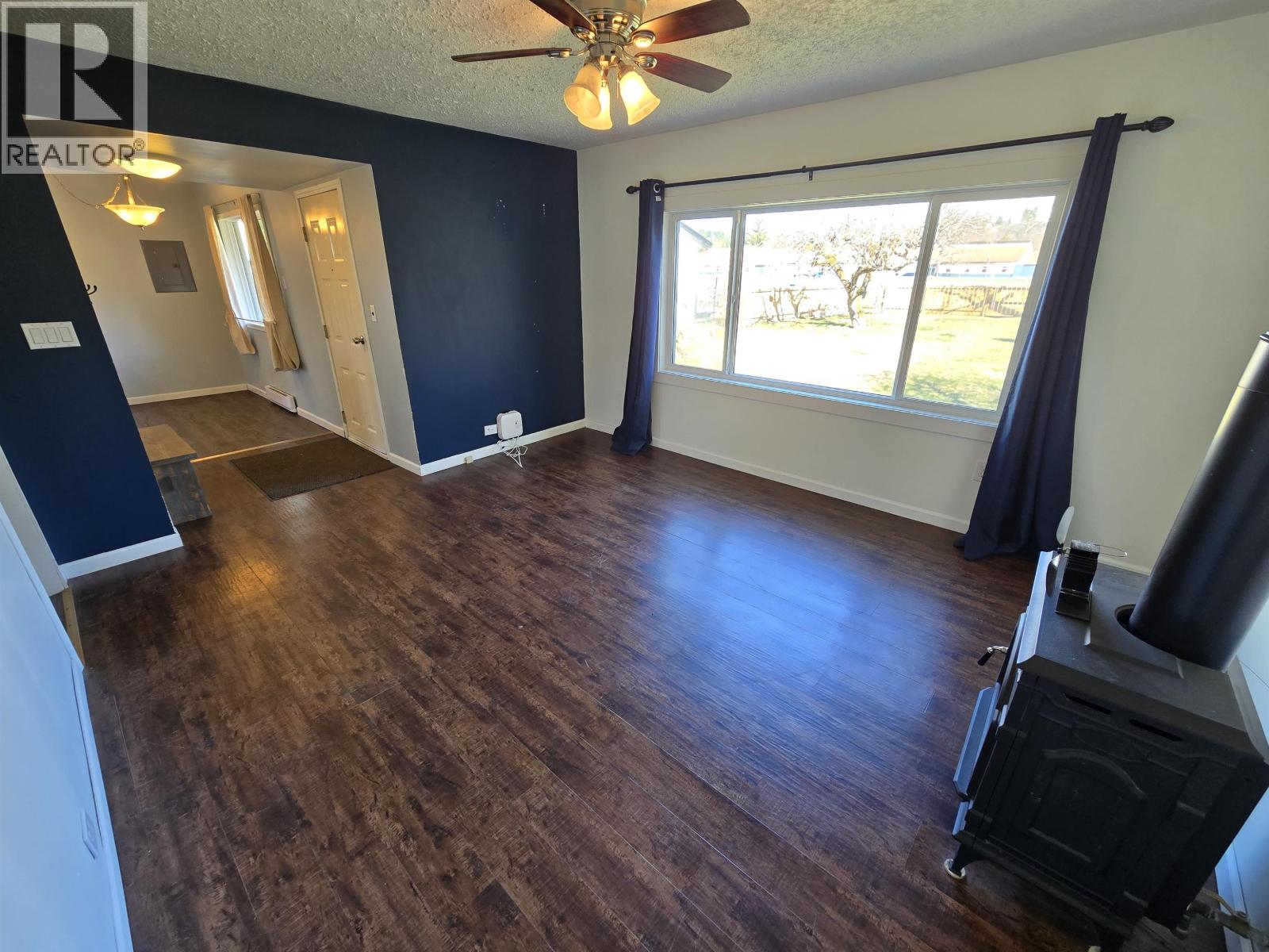 4629 STRAUME Avenue, Terrace