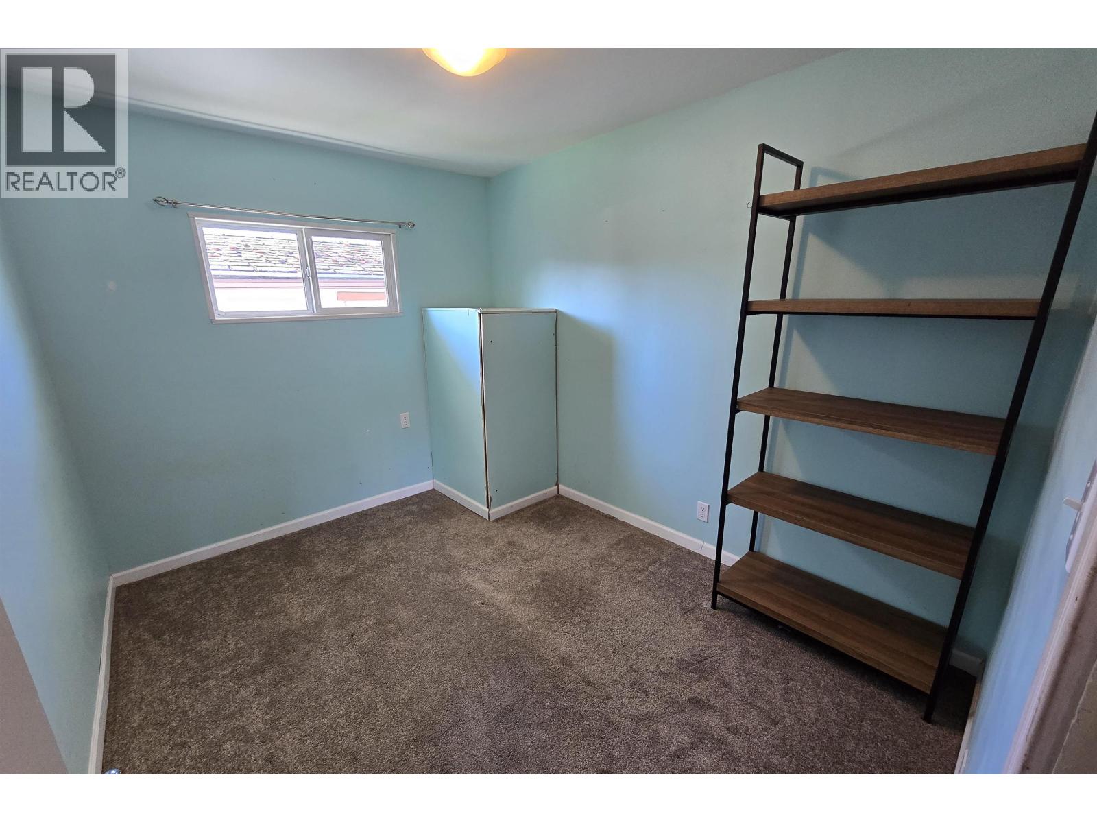 4629 STRAUME Avenue, Terrace