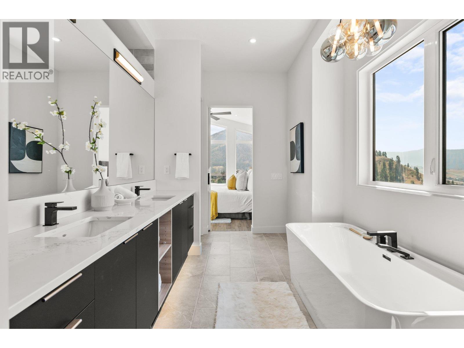 901 Melrose Street - 45