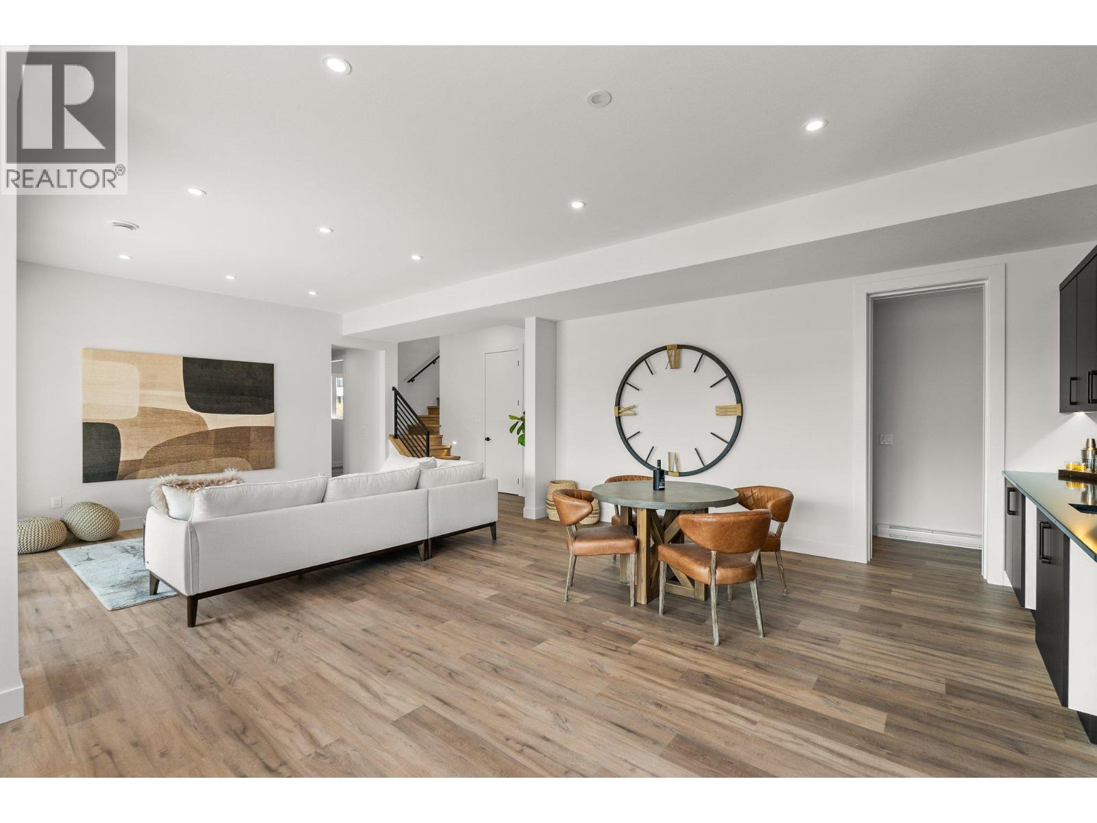 901 Melrose Street - 72