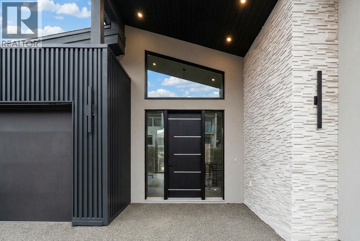  901 Melrose Street, Kelowna