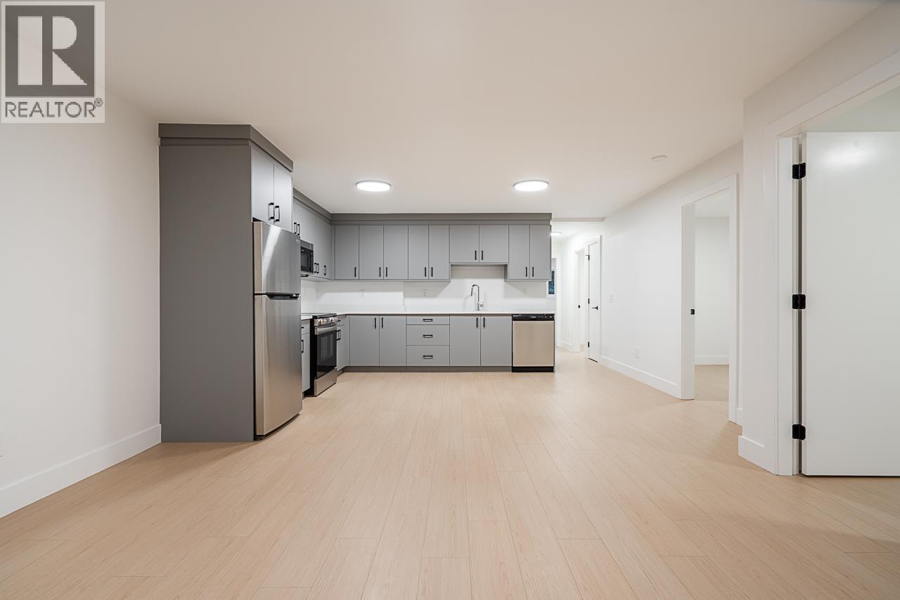 bsmt 5181 BOOTH AVENUE