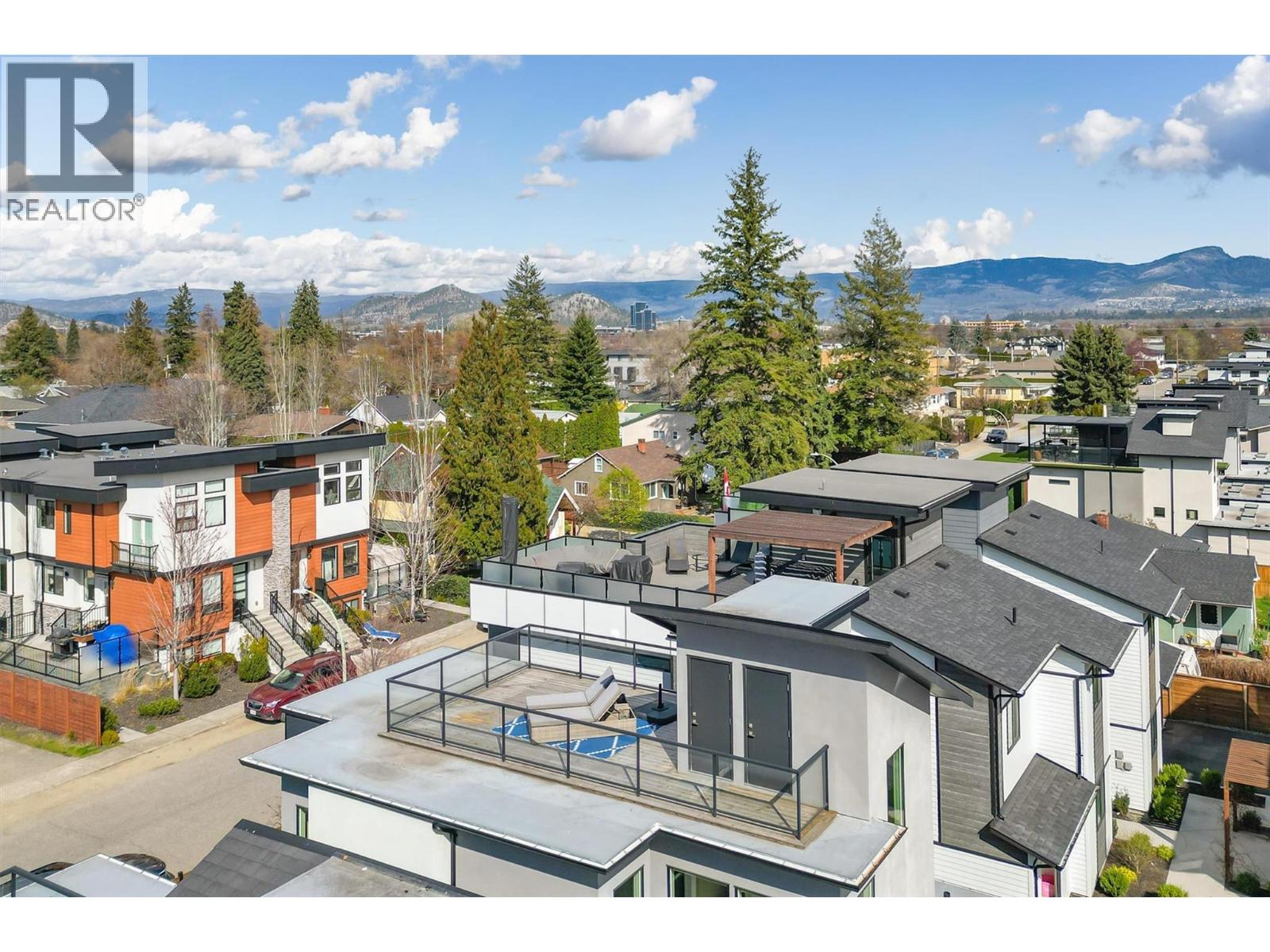 553 Patterson Avenue, Kelowna