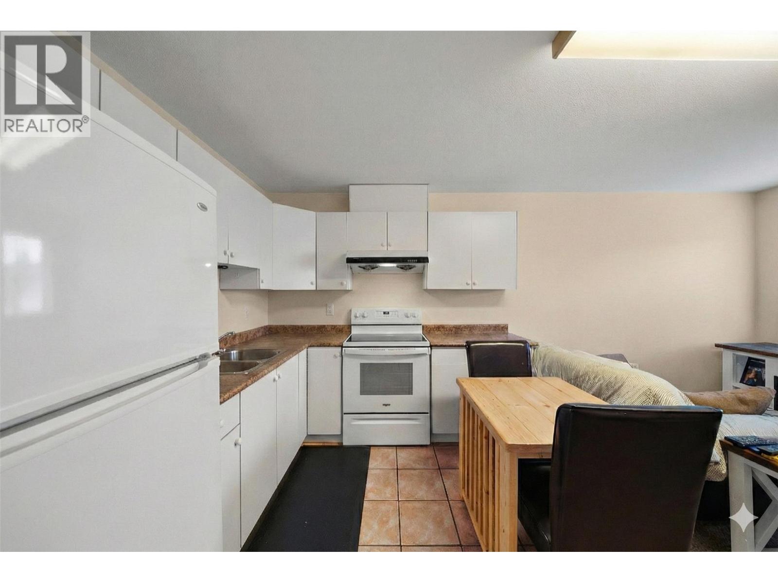 815 NICOLANI DRIVE - 27