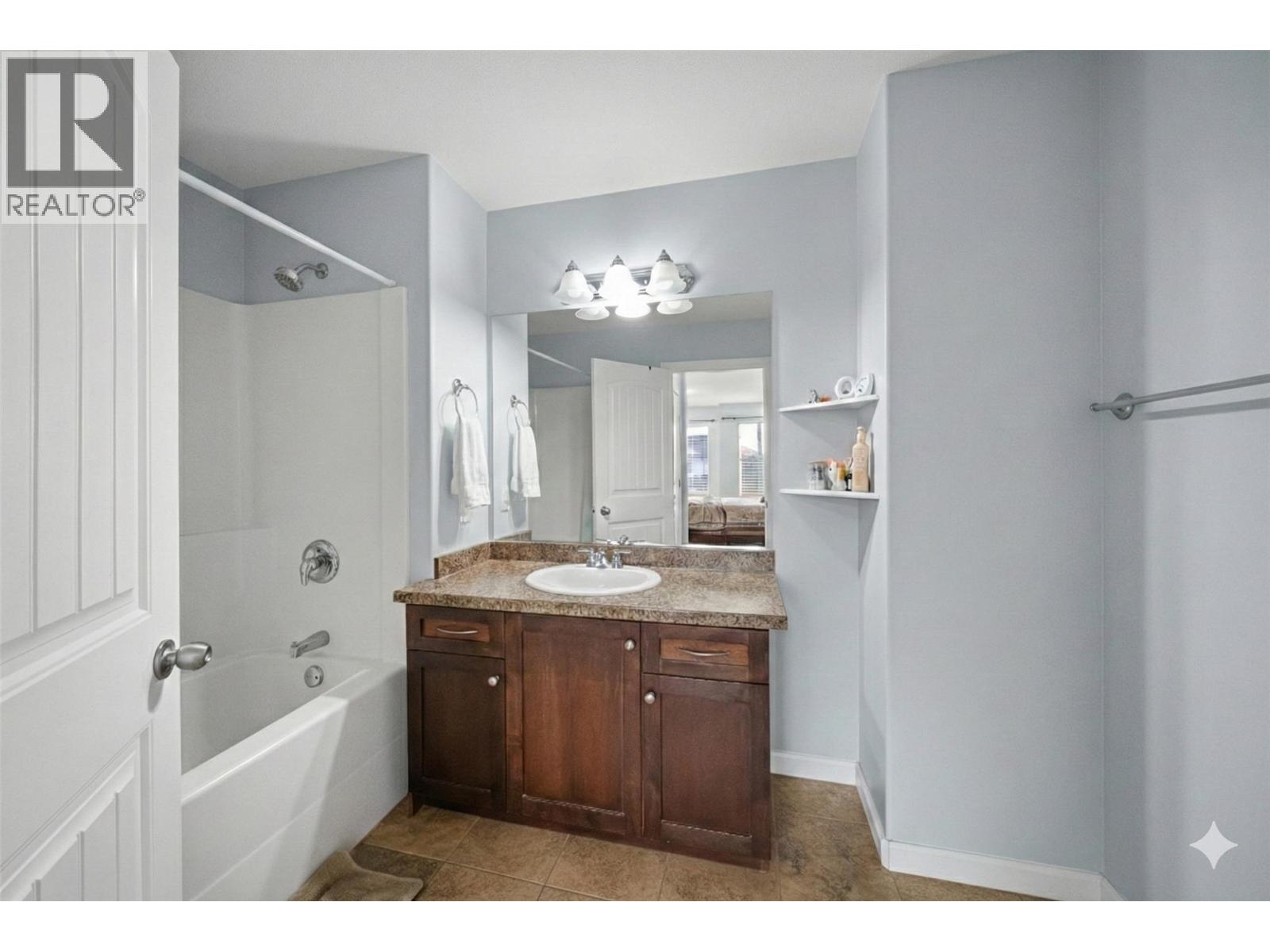 815 NICOLANI DRIVE - 20