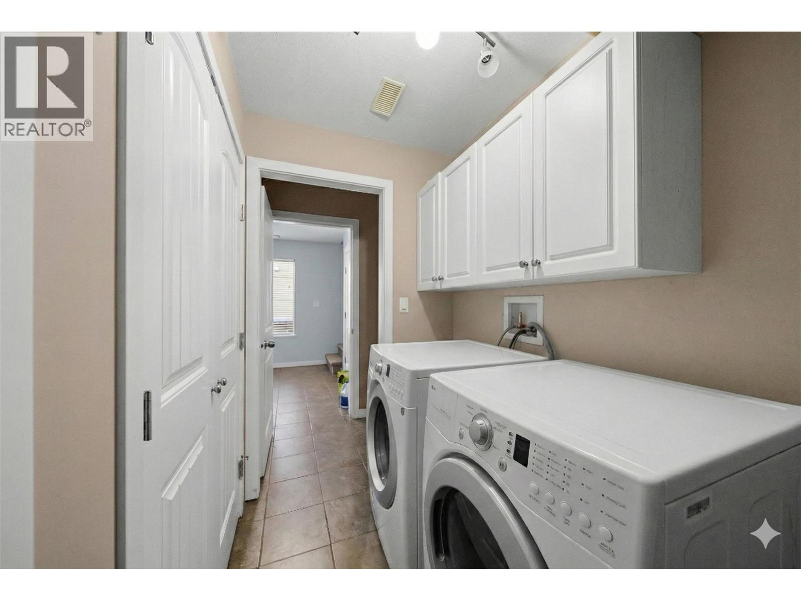 815 NICOLANI DRIVE - 33