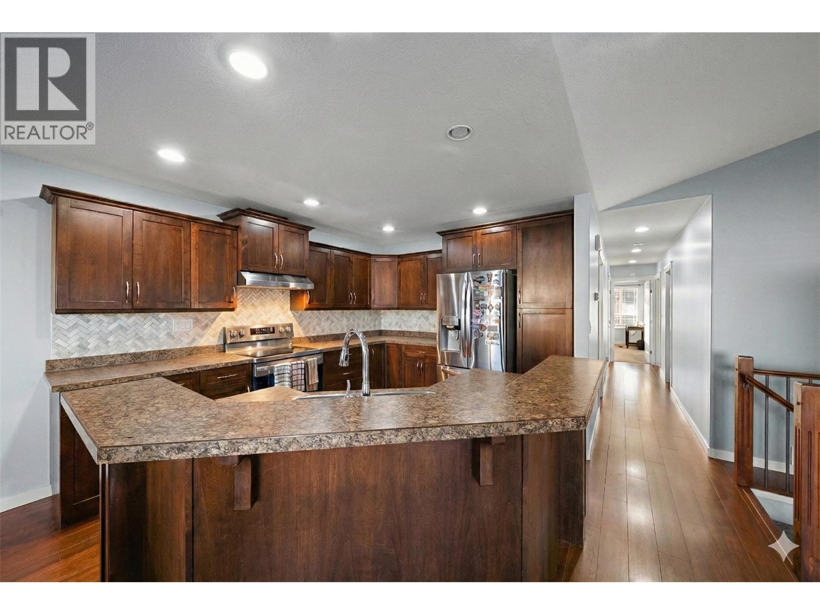 815 NICOLANI DRIVE - 12