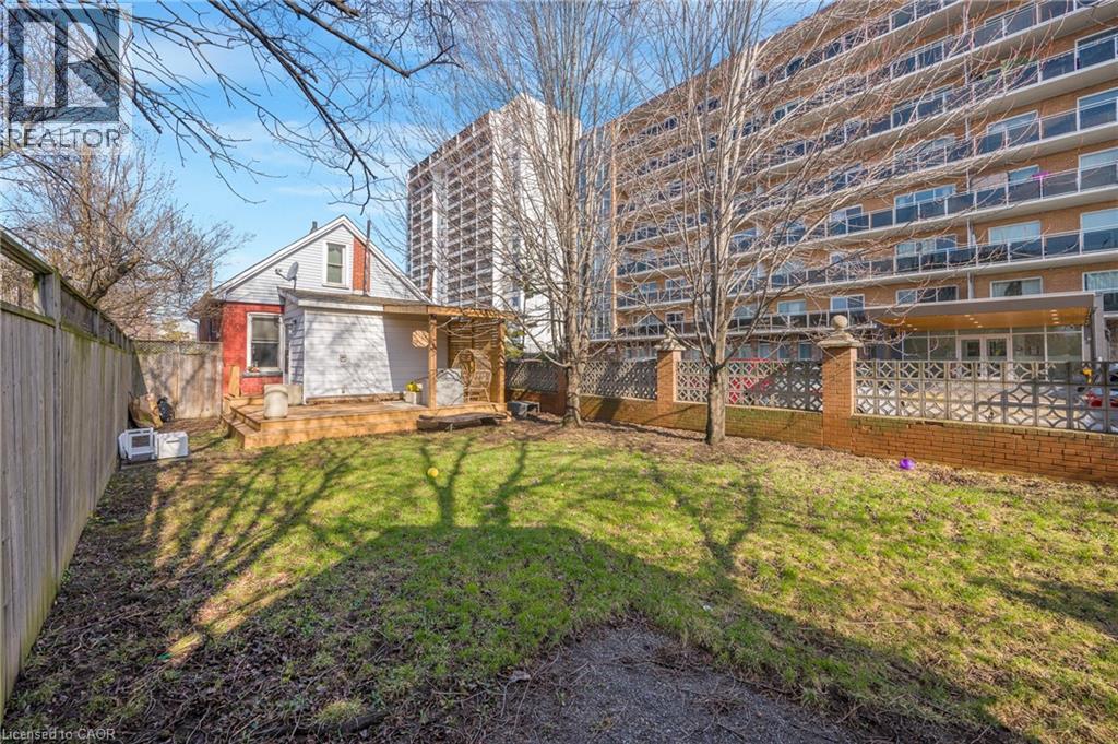 6 BEN LOMOND Place - 26