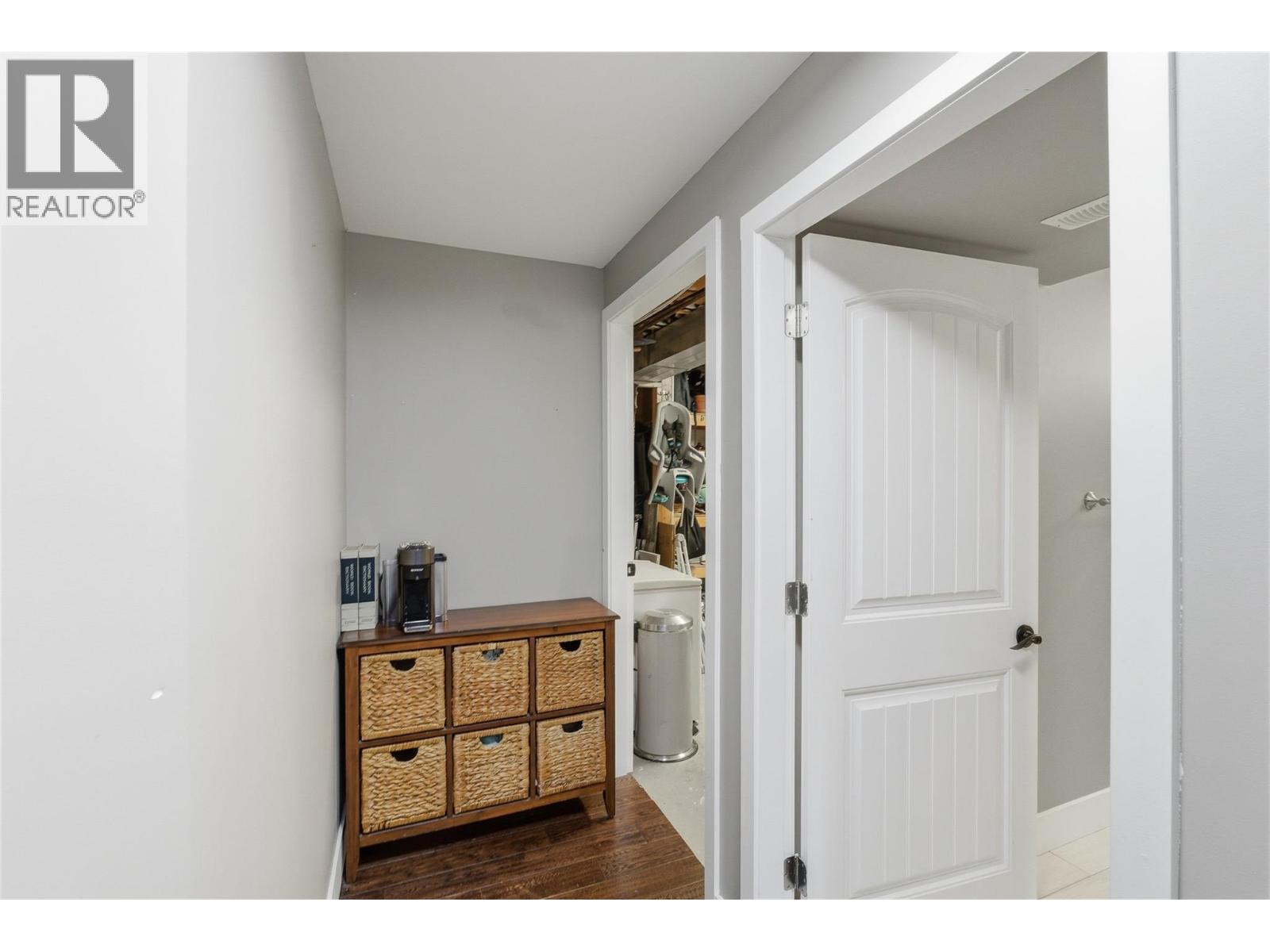 610 GLENEAGLES DRIVE - 47