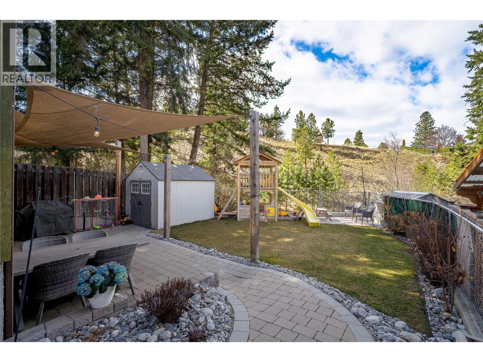 610 GLENEAGLES DRIVE - 58