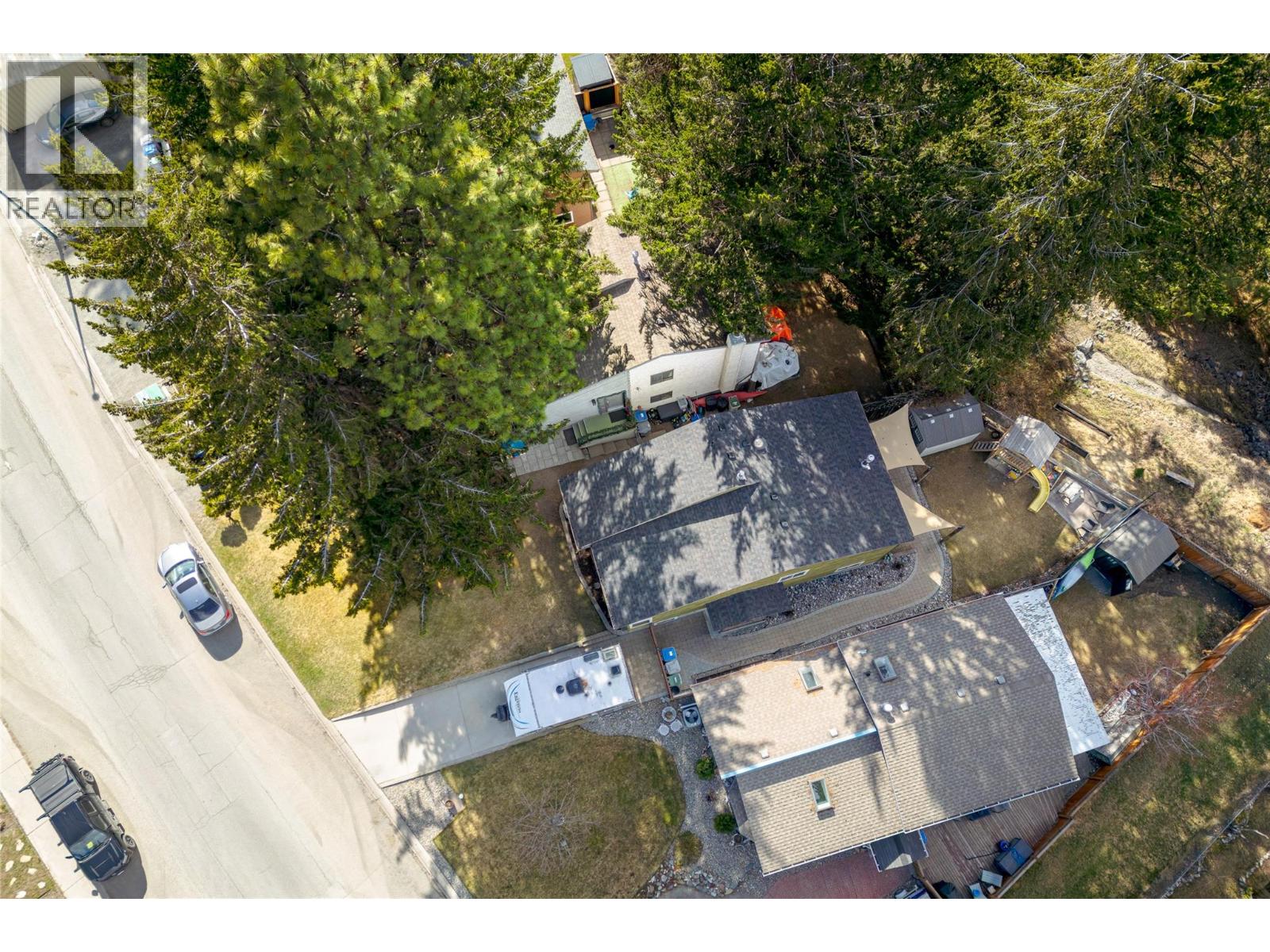 610 GLENEAGLES DRIVE - 68