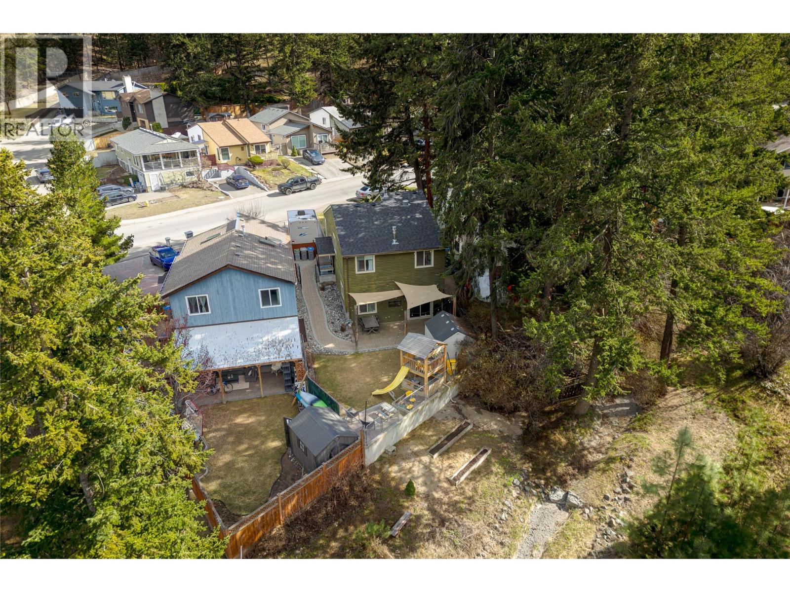 610 GLENEAGLES DRIVE - 70