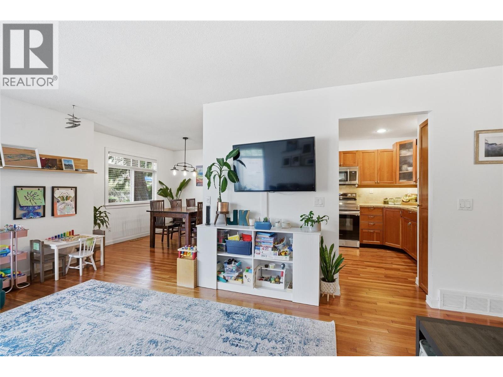 610 GLENEAGLES DRIVE - 8