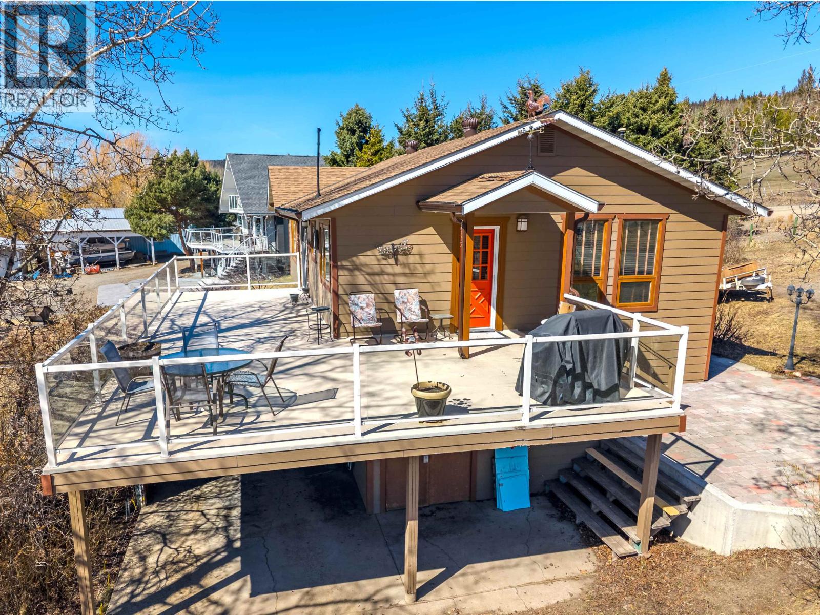 6072 LAKESHORE DRIVE - 40