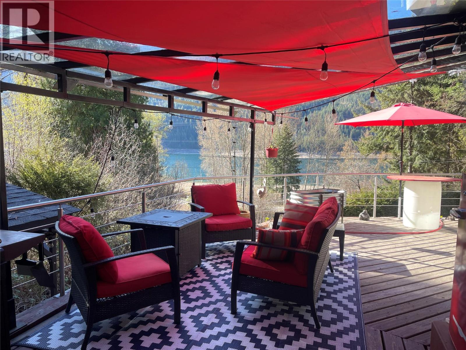 5375 Allendale Crescent, Castlegar