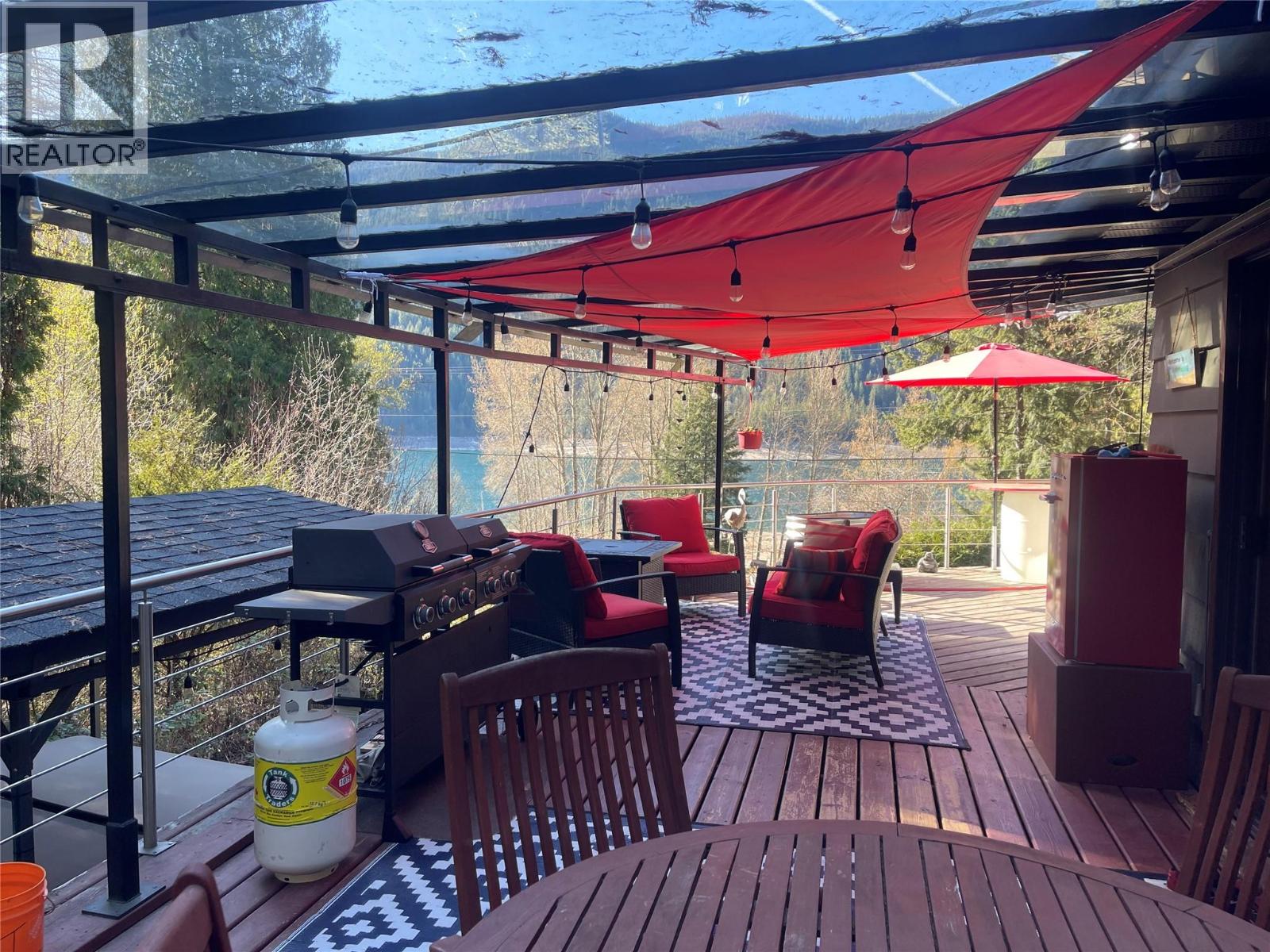 5375 Allendale Crescent, Castlegar