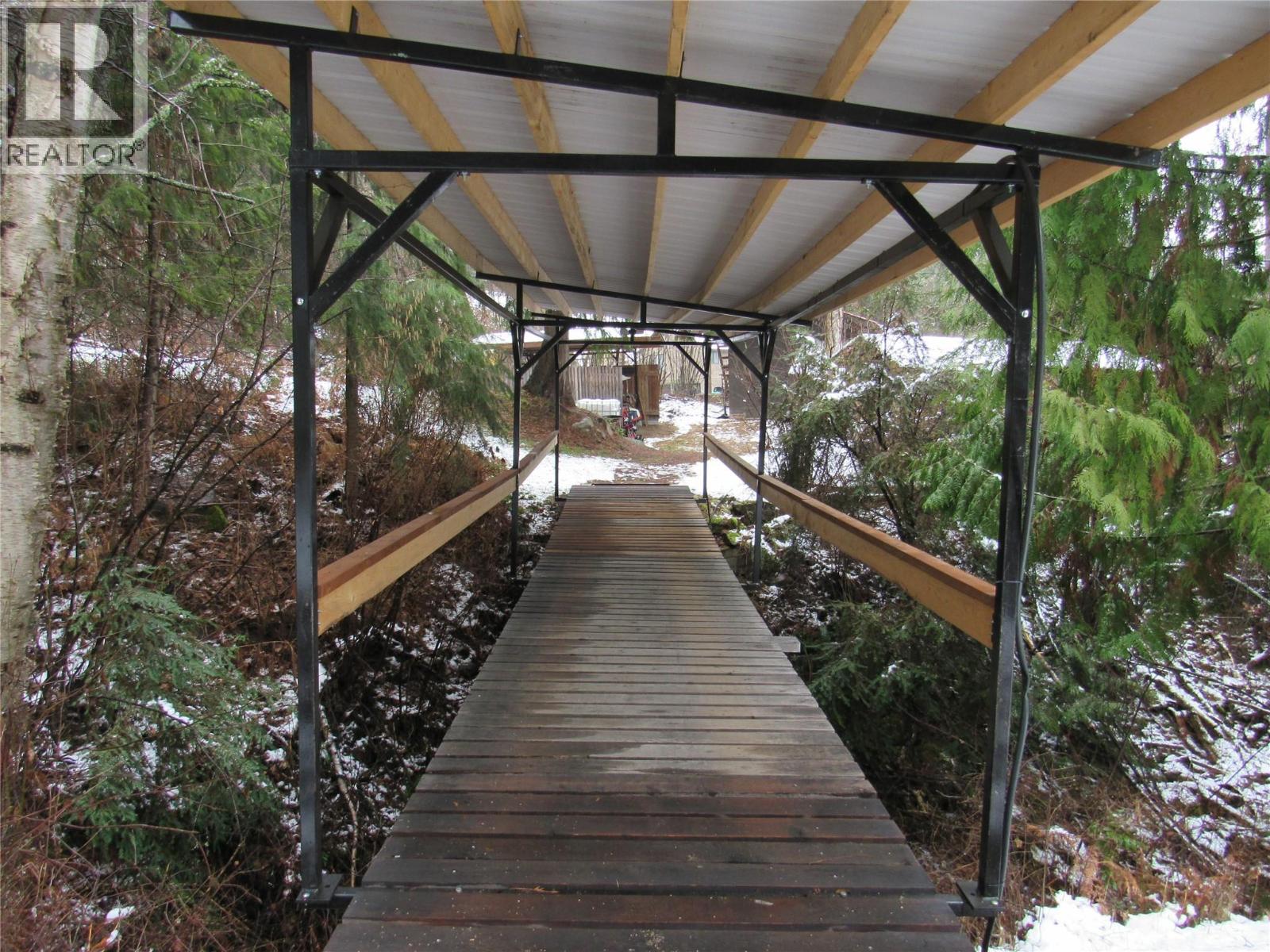 5375 Allendale Crescent, Castlegar