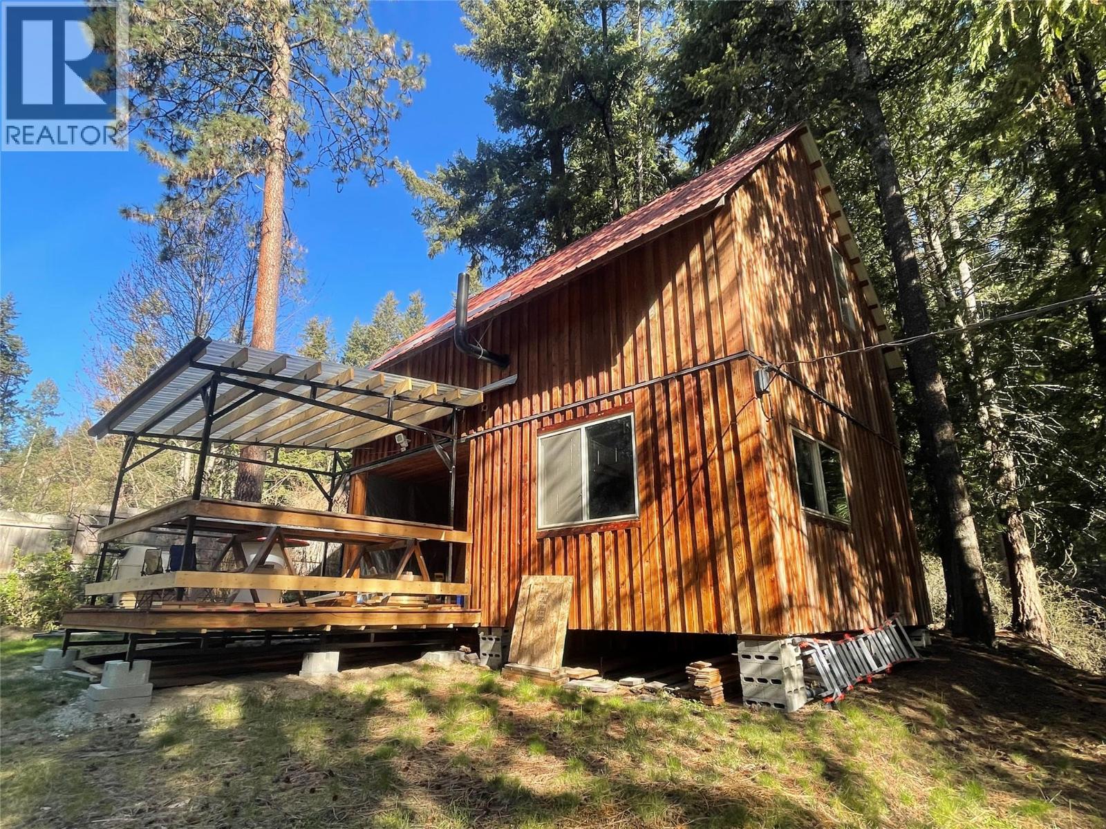 5375 Allendale Crescent, Castlegar