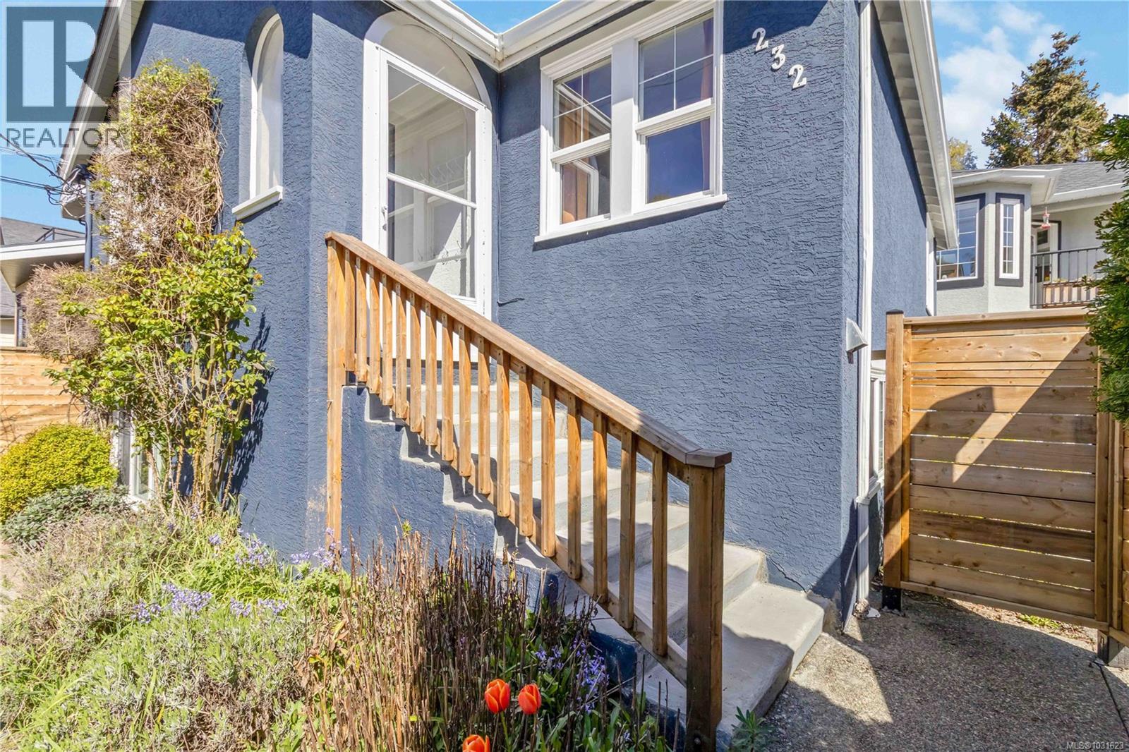 232 MICHIGAN ST - 48