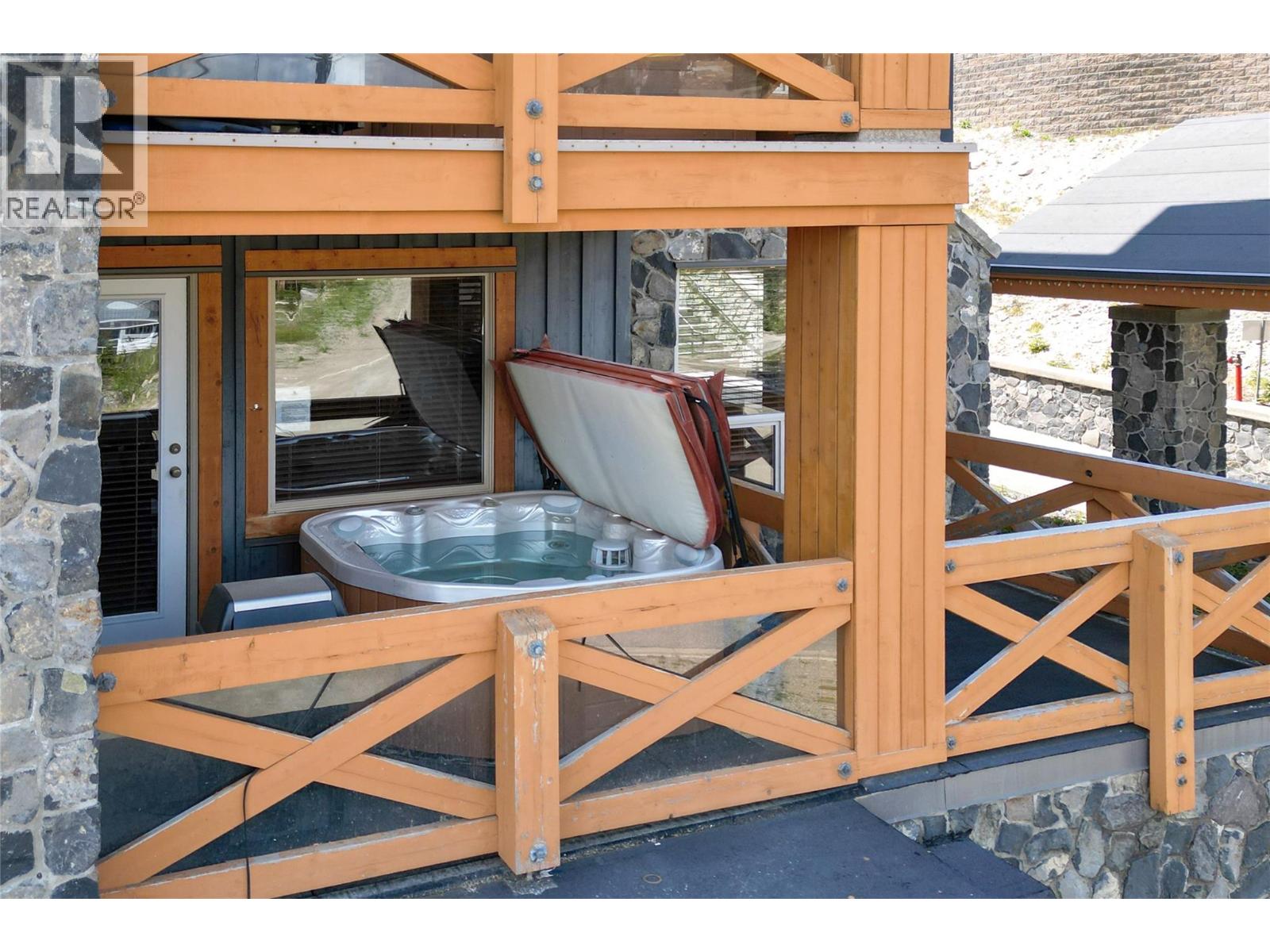 #101C 375 RAVEN RIDGE ROAD - 19