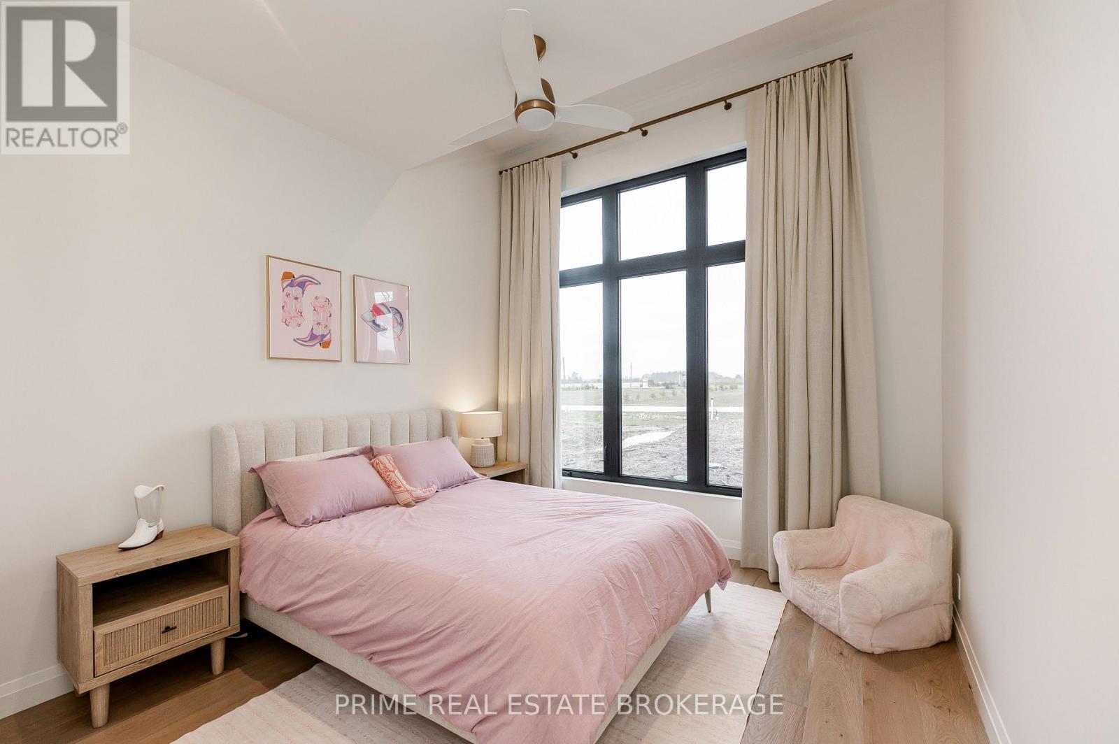 9 BLACK WALNUT DRIVE Property Photo