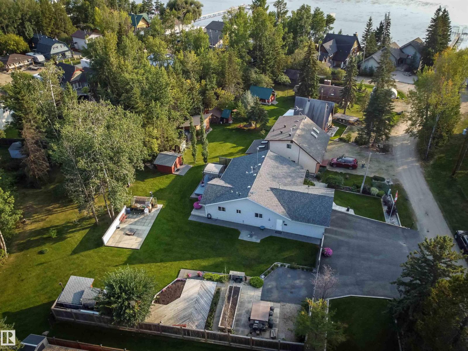 
          1087 10 Street
            <br/>
            <span>Rural Lac Ste. Anne County</span>
            , 
            <span>AB</span>
             <span>T0E1A0</span>
         - Photo 12