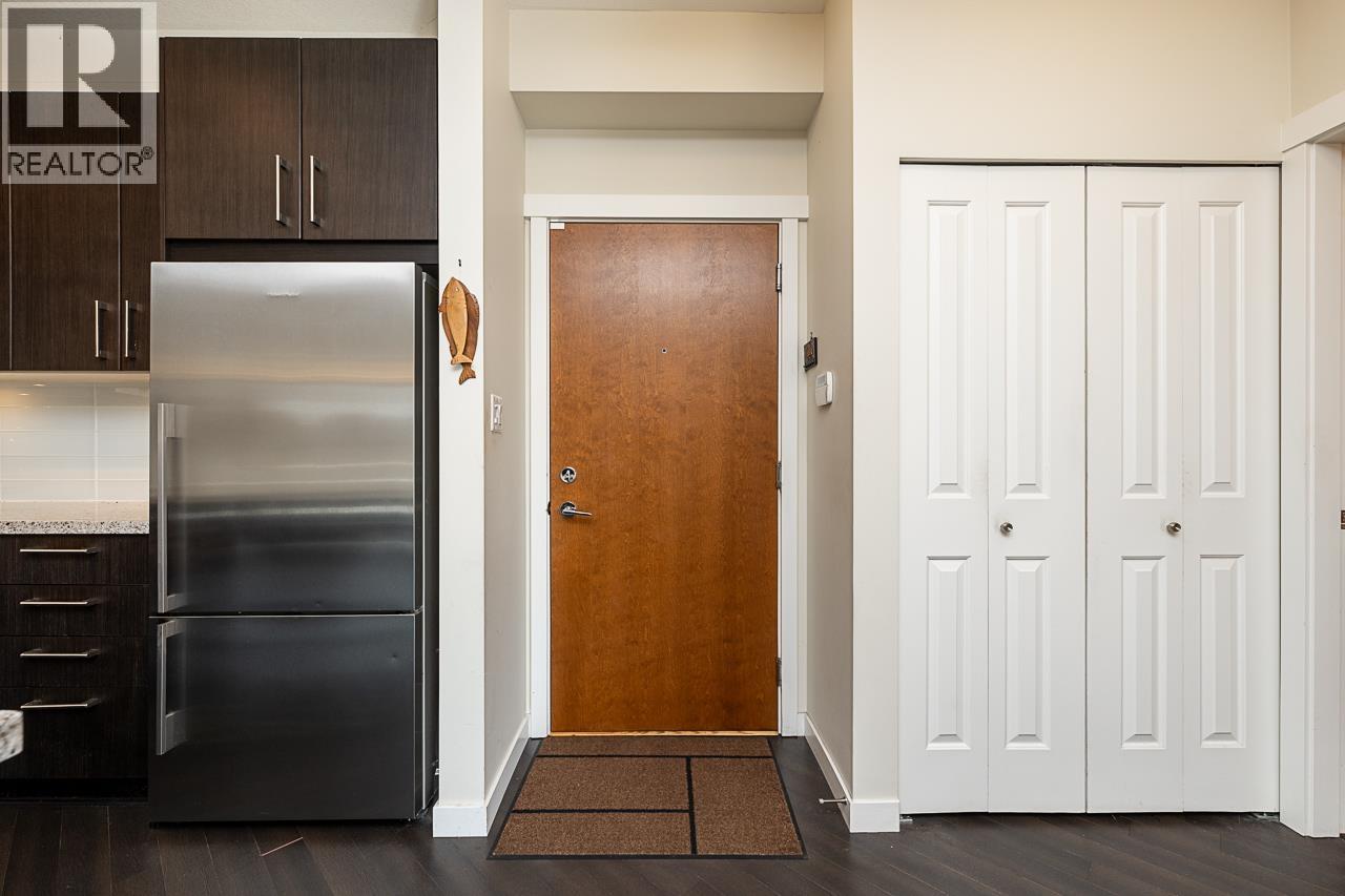 311 159 W 22ND STREET, North Vancouver