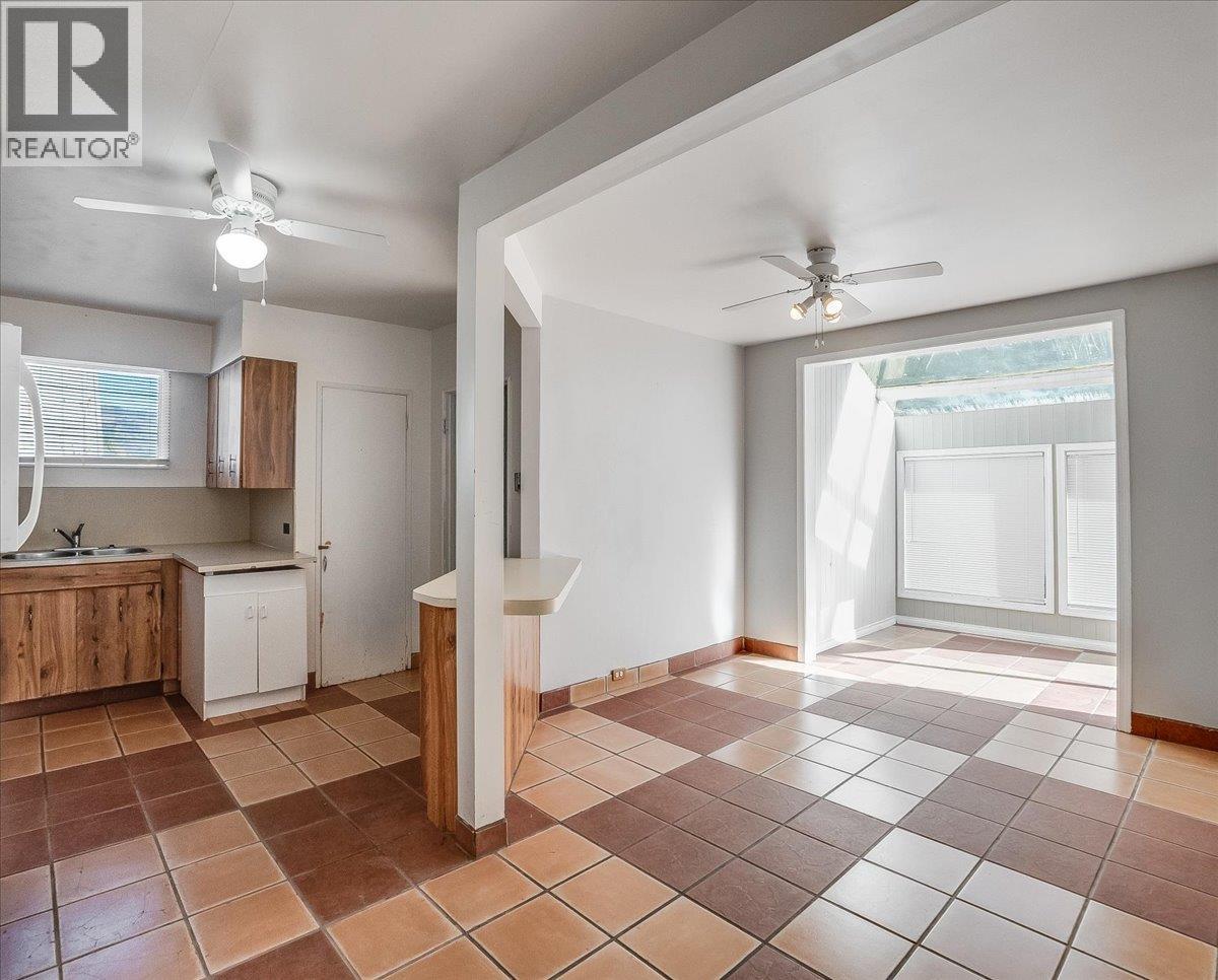 2172 SECOND AVENUE - 15