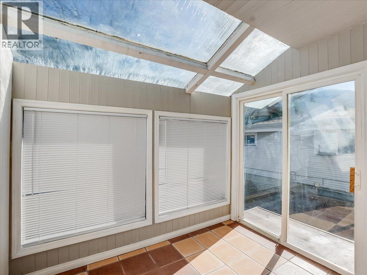 2172 SECOND AVENUE - 17