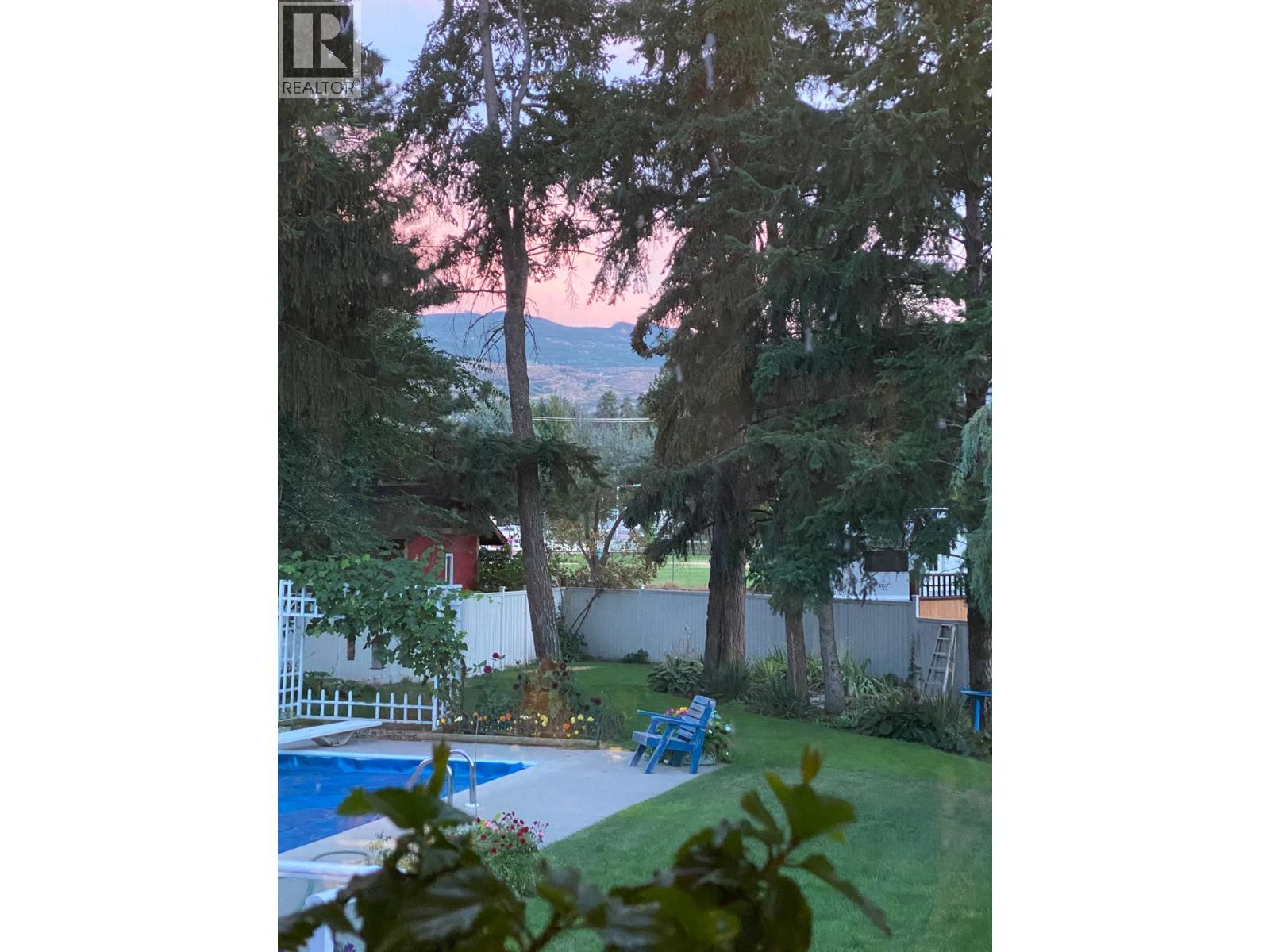  561 Brome Crescent, Kelowna