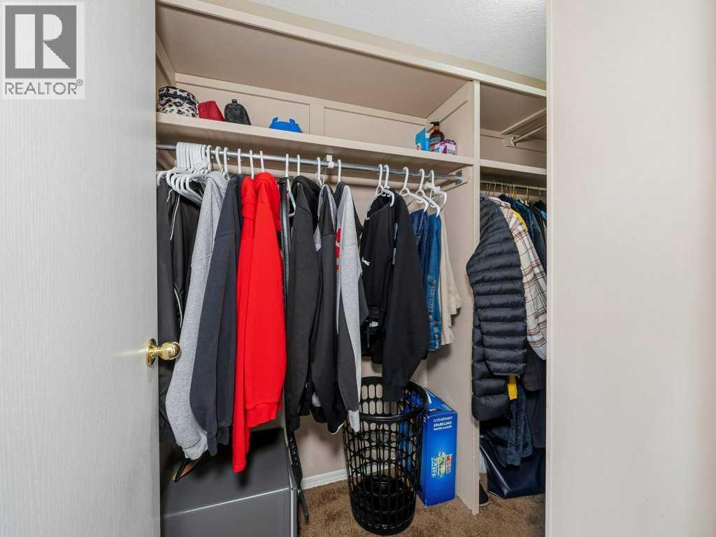 
          106 Springs Place Southeast
            <br/>
            <span>Airdrie</span>
            , 
            <span>AB</span>
             <span>T4A2C9</span>
         - Photo 19