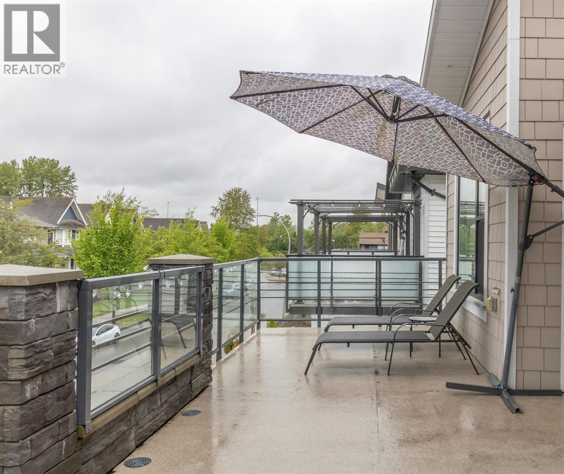 1411 SALTER STREET, New Westminster