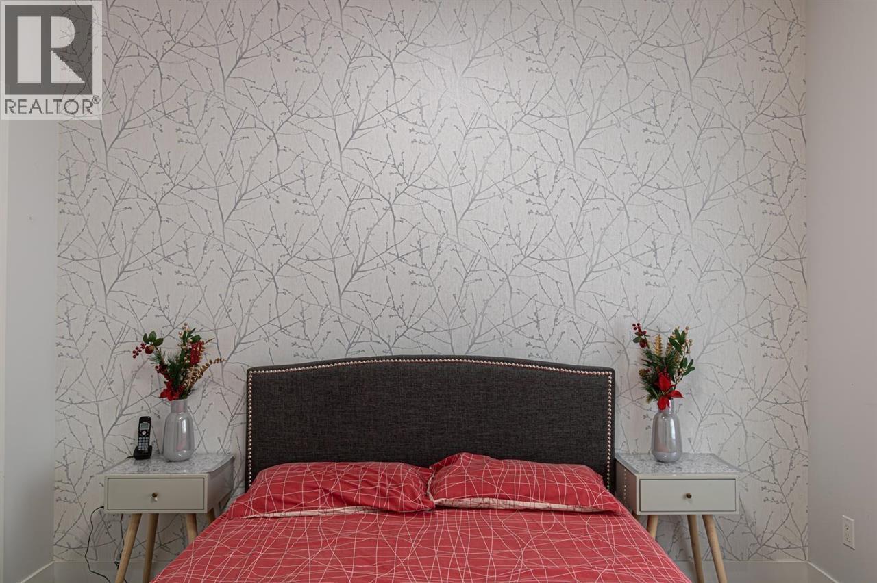 1411 SALTER STREET, New Westminster