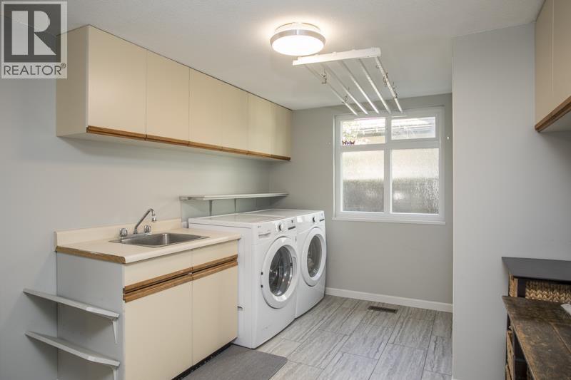 5756 GOLDENROD Crescent, Delta