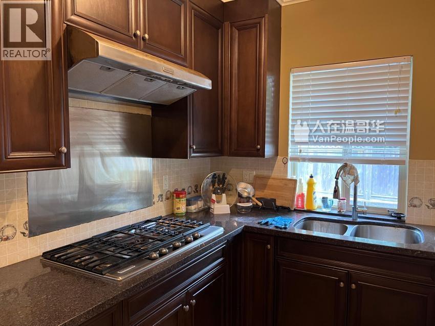 9531 CHAPMOND CRESCENT, Richmond