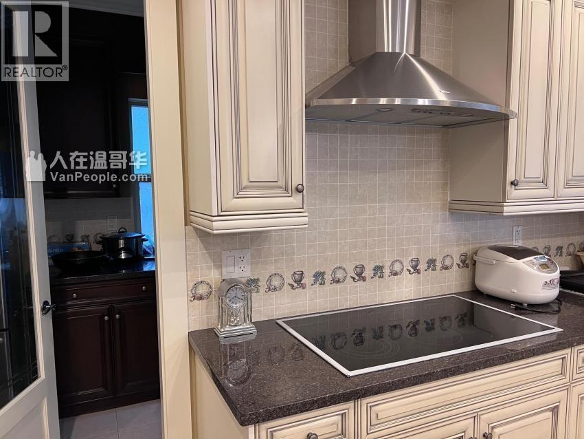 9531 CHAPMOND CRESCENT, Richmond