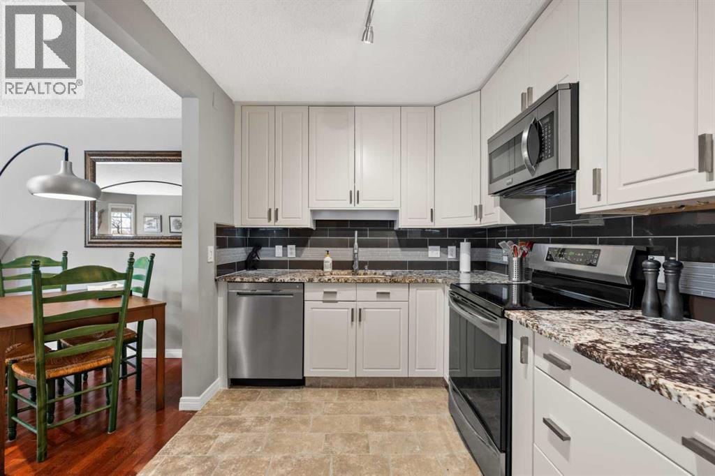 Single Family House Bungalow for Sale in  Richelieu Court SW Lincoln Park Calgary 