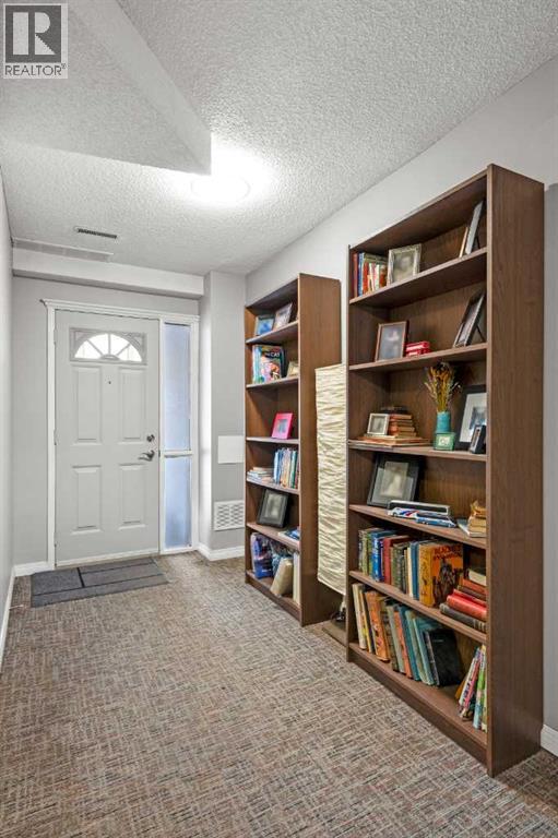 Single Family House Bungalow for Sale in  Richelieu Court SW Lincoln Park Calgary 